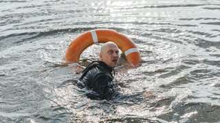 Друзья, готовьтесь к настоящему сериаломагеддону! Нагиев на арене против Лапенко — это как бой титанов, только вместо молотков у... - новости