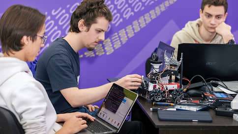 Разделяй и отчисляй // Разработчики софта все чаще выбирают ИП для регистрации бизнеса и уплаты налогов... - новости