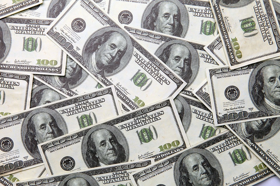 Это базовый сценарий: Россиянам рассказали, когда доллар будет стоить 90 рублей - новости