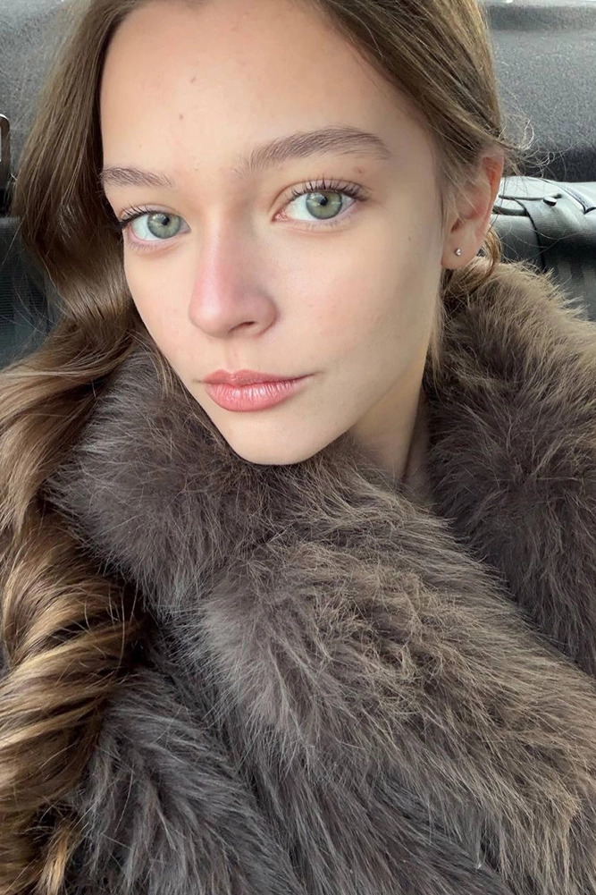 Никаких взрослых образов. Анна Павага из списка самых красивых детей мира мечтает закончить школу и стать балериной... - новости