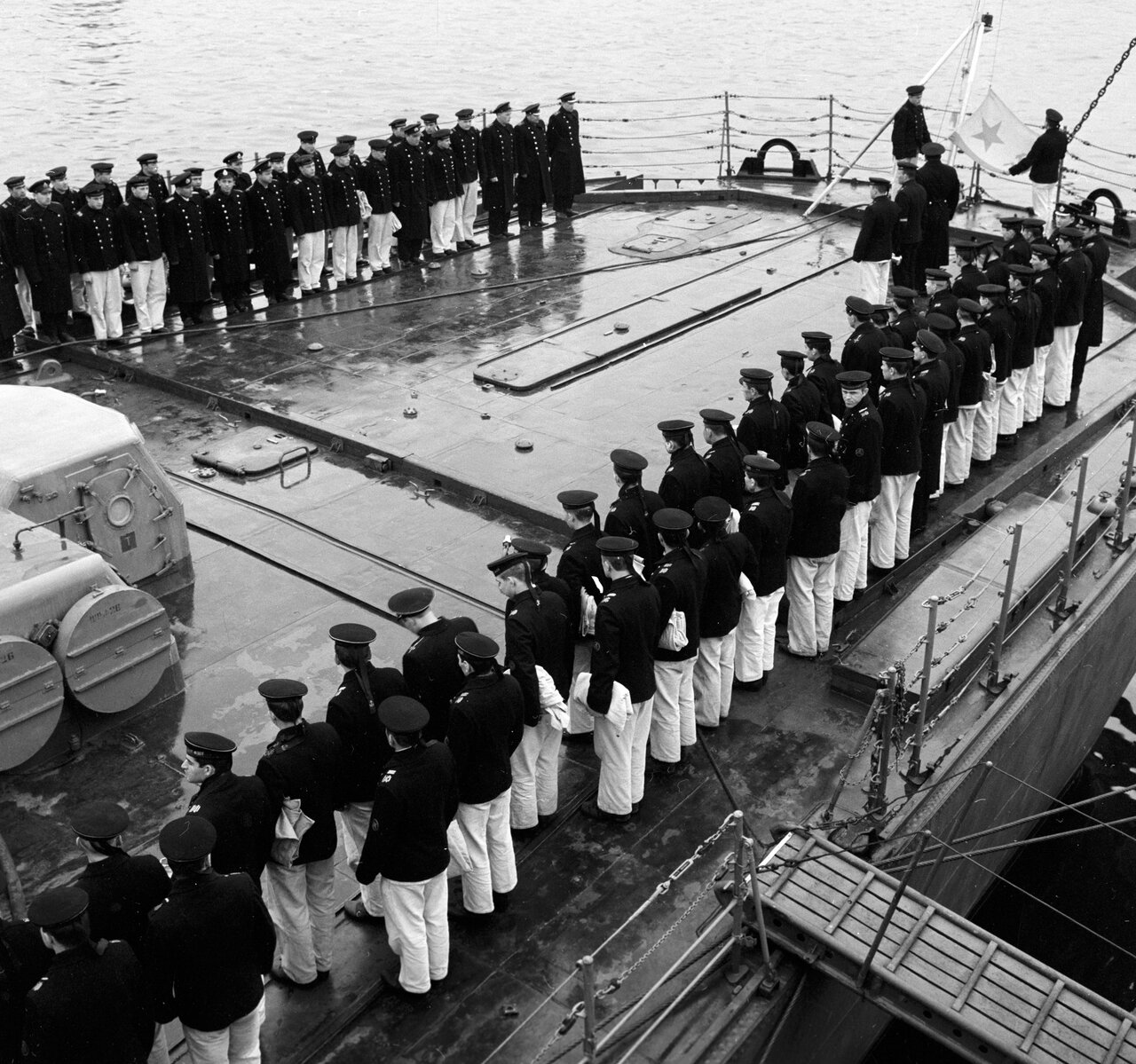 Новости - Грозный «Штандарт» и балтийский характер: Как 325 лет назад Пётр I научил Россию ходить по воде и переписал историю новости