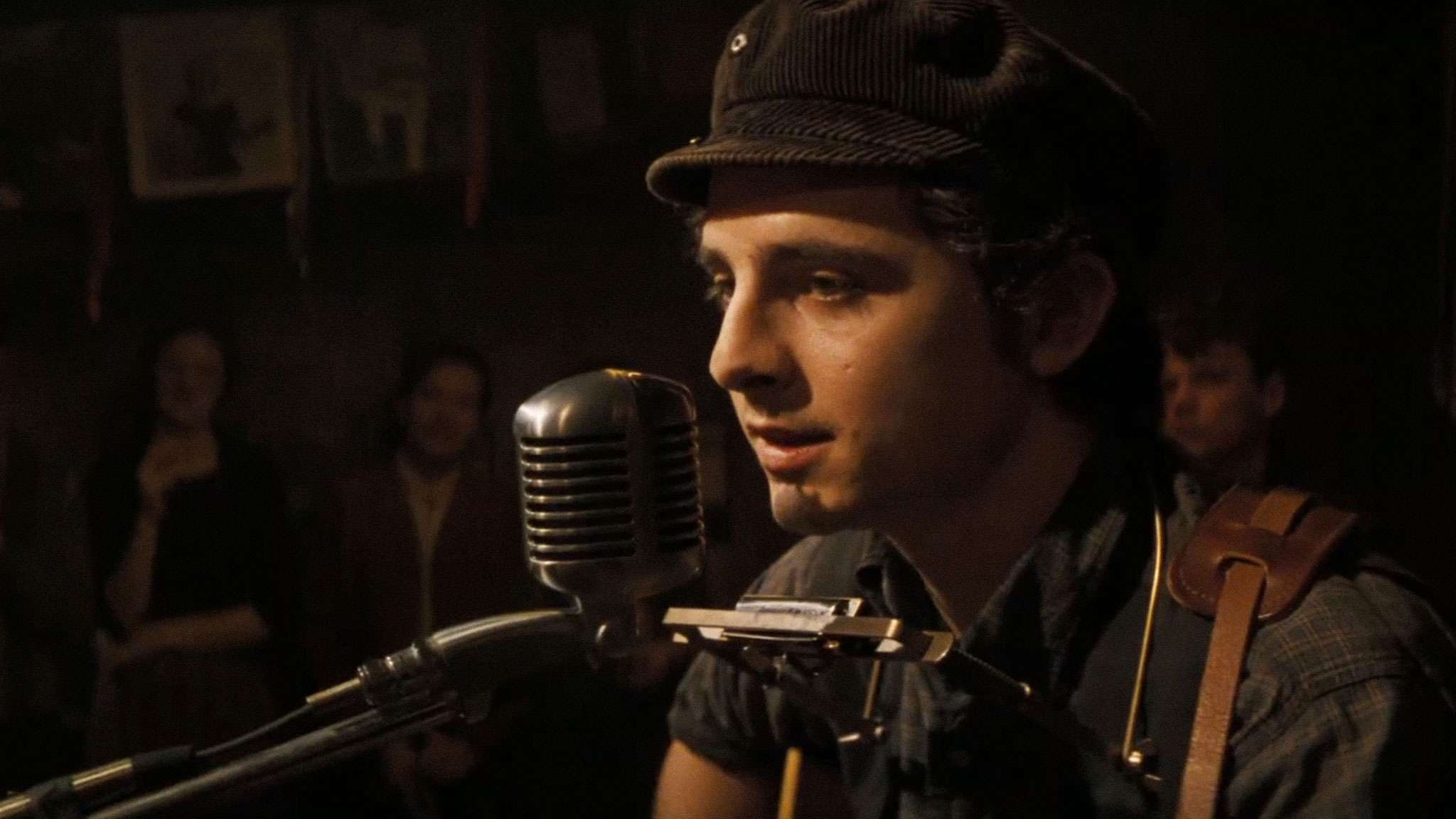 Новости - «Боб Дилан: Никому не известный» — байопик, где музыки столько, что даже она уже просит перерыва. В главной роли — поющий Тимоти... «Боб Дилан: Никому не известный» — байопик, где музыки столько, что даже она уже просит перерыва. В главной роли — поющий Тимоти... - новости